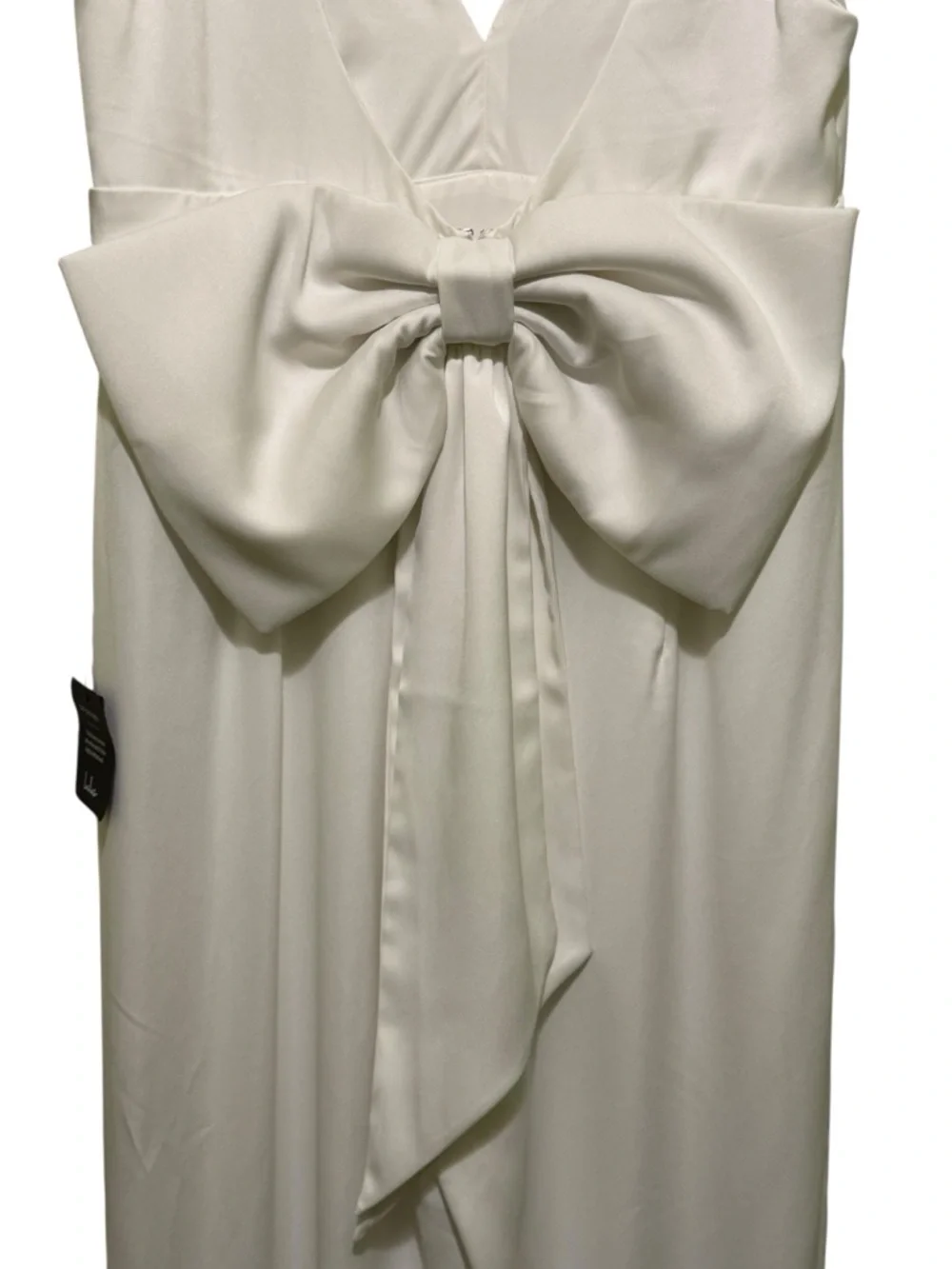 Lulu's White V-Neck Jumpsuit with Back Bow - Picture 5 of 13